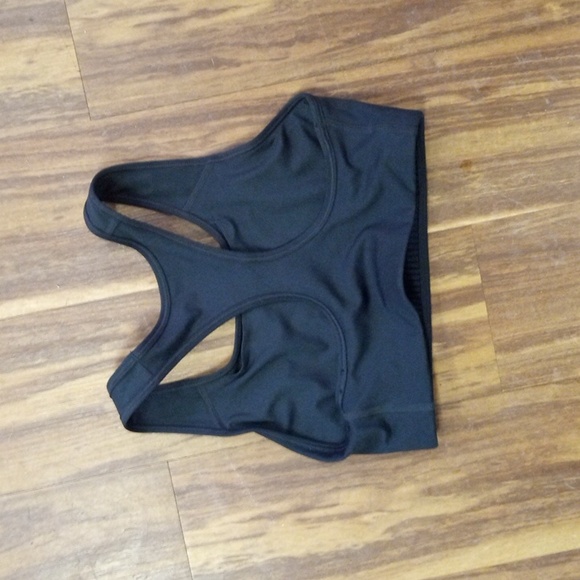 Nike black sports bra size M - Picture 3 of 5